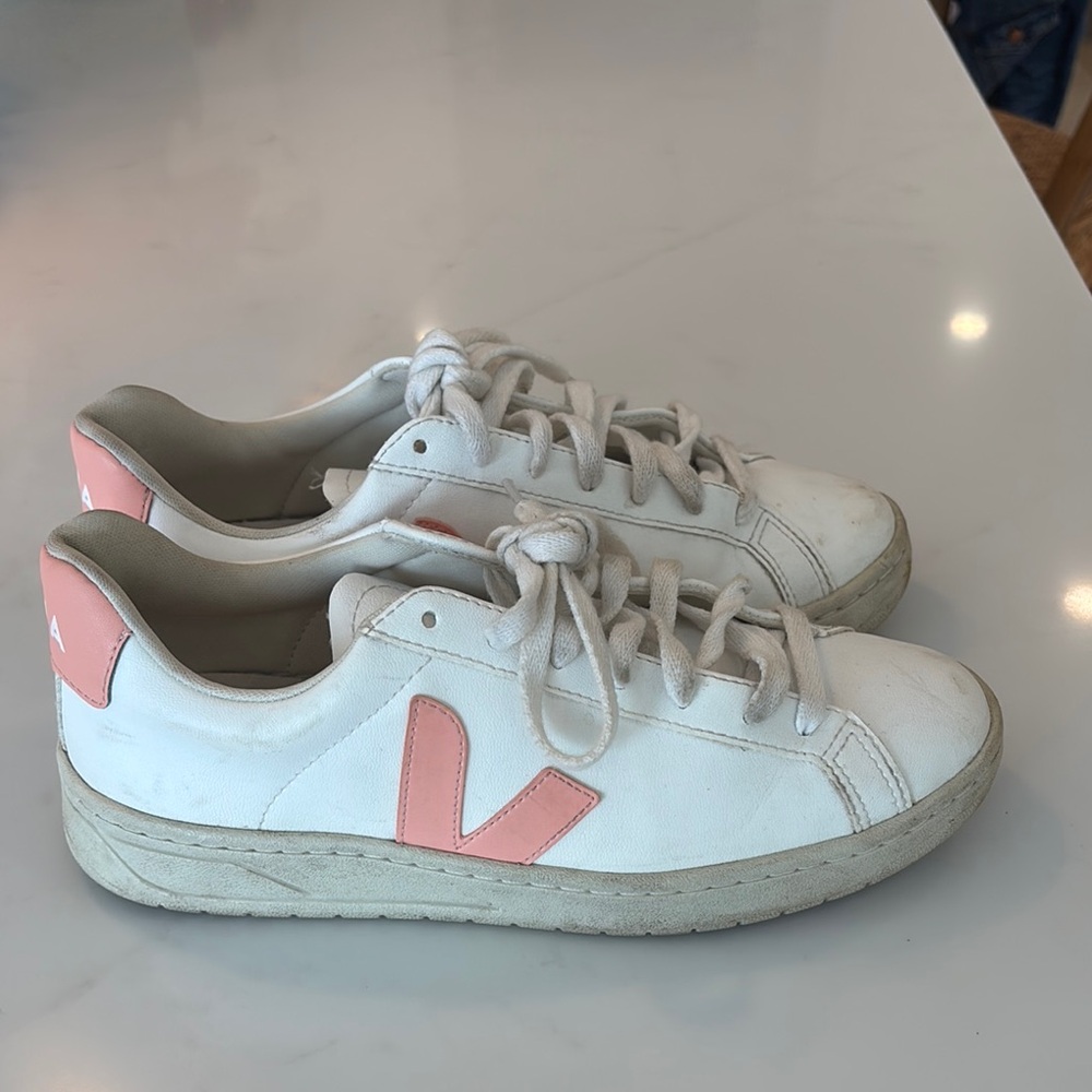 Veja White and Pink Minimalist Sneakers